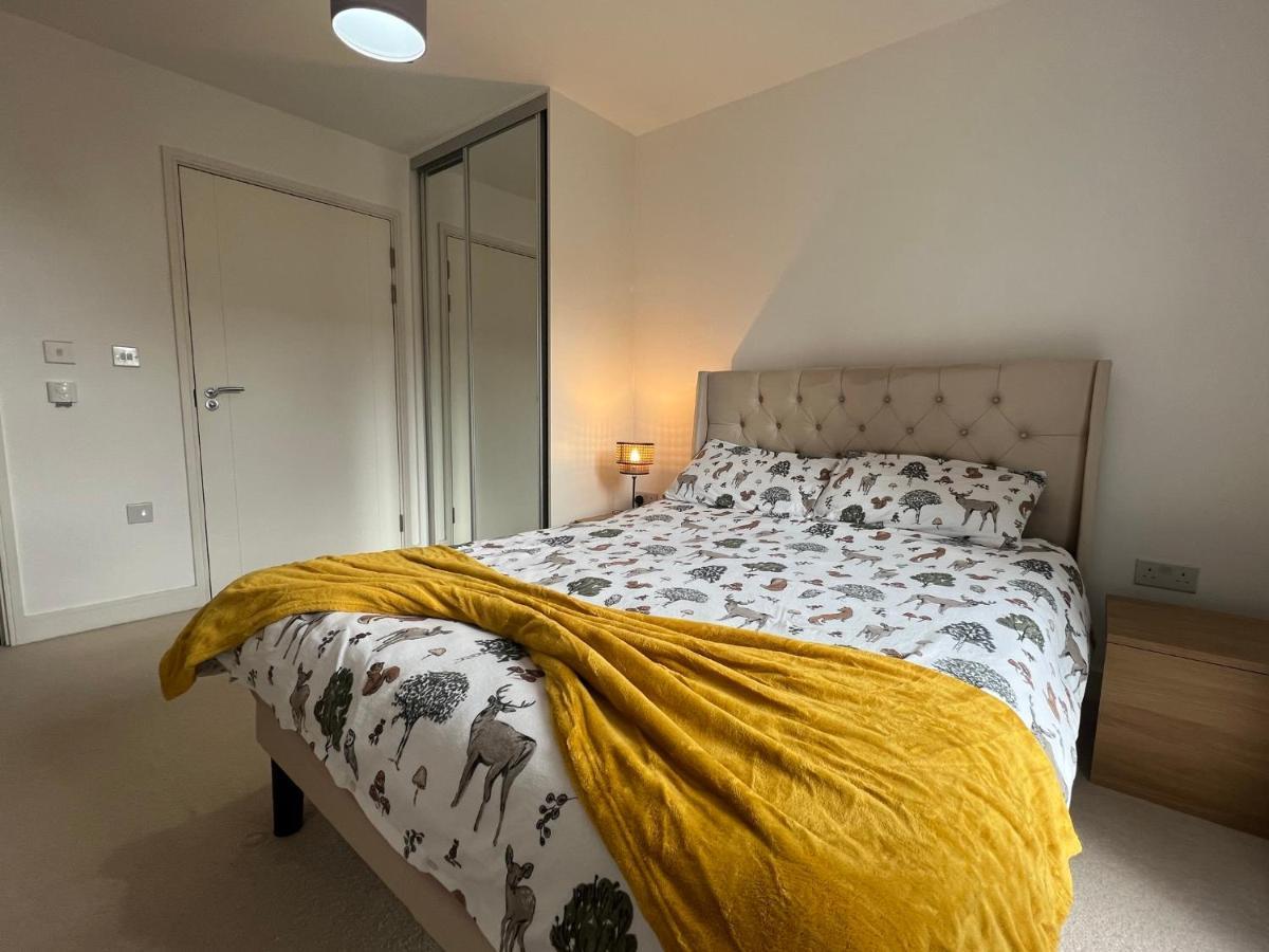 Modern 2Br 2Ba Apt Wparking Sleeps 6 Comfortably Londres Extérieur photo