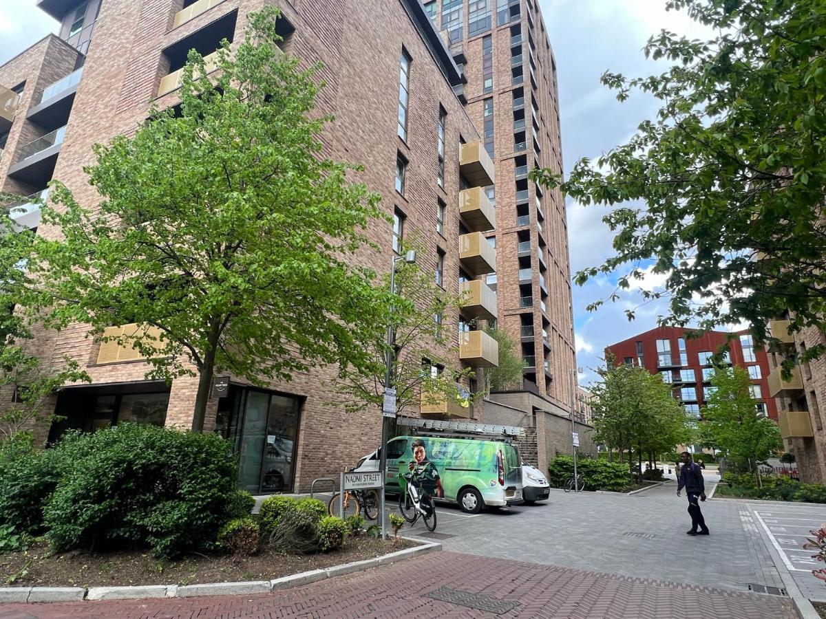 Modern 2Br 2Ba Apt Wparking Sleeps 6 Comfortably Londres Extérieur photo
